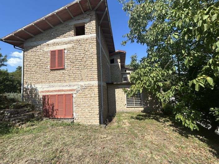 Image No.29-3 Bed Property for sale