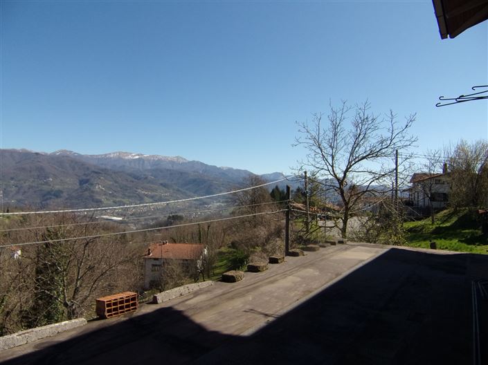 Image No.13-3 Bed Property for sale