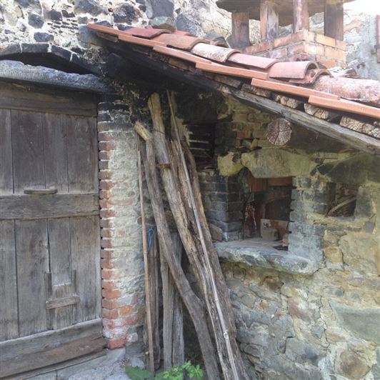 Image No.14-2 Bed Property for sale