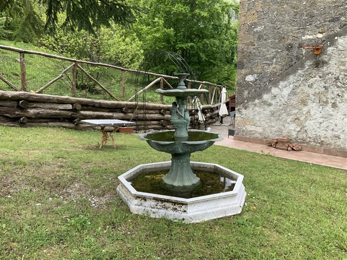 Image No.30-4 Bed Property for sale