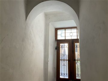 2c8db83c-dd68-4e34-8047-9181877ac7b0