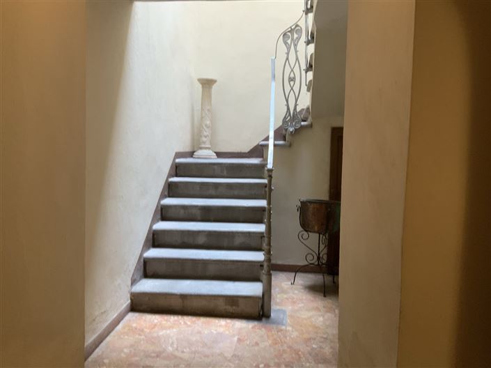 Image No.5-3 Bed Property for sale