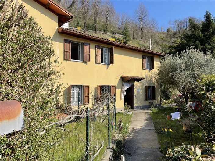 Image No.1-2 Bed House for sale
