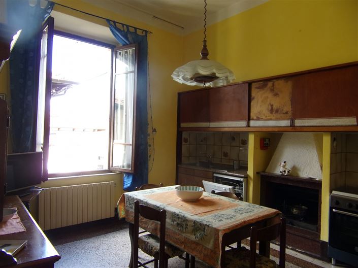 Image No.8-2 Bed Property for sale