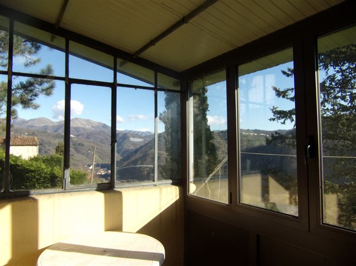 Image No.7-2 Bed Property for sale