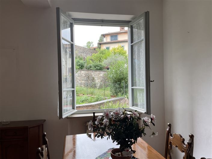 Image No.16-3 Bed Property for sale