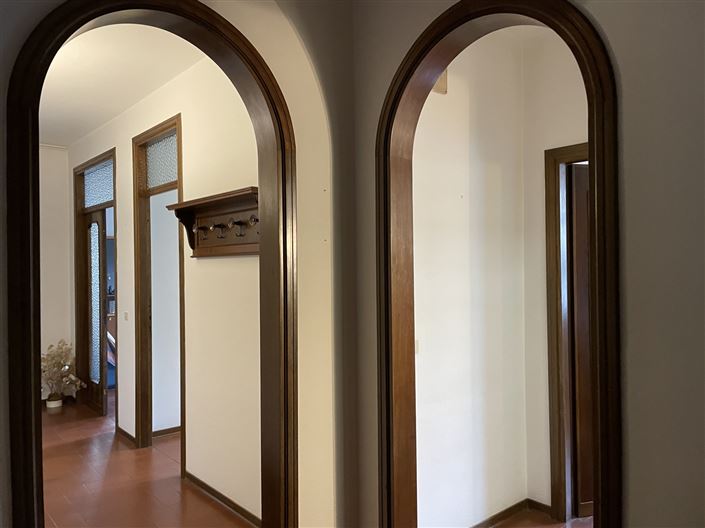 Image No.18-3 Bed Property for sale