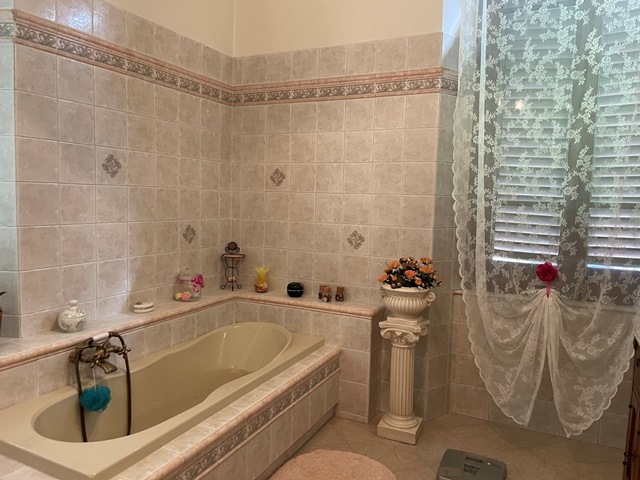 Image No.21-6 Bed Villa for sale