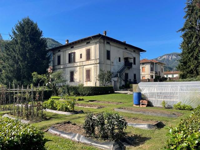 Image No.3-6 Bed Villa for sale