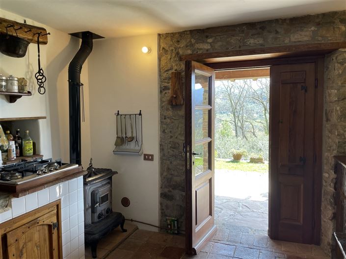 Image No.16-2 Bed Property for sale