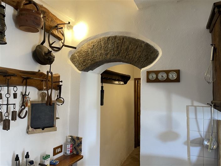 Image No.19-2 Bed Property for sale