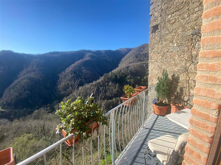 Image No.8-2 Bed Property for sale