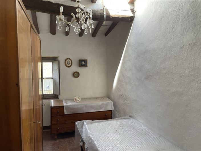 Image No.14-3 Bed House for sale