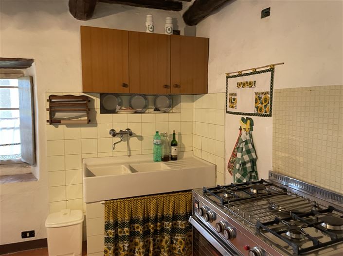 Image No.9-3 Bed House for sale