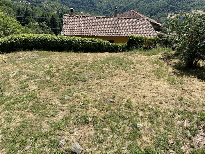 Image No.12-2 Bed Property for sale