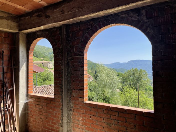 Image No.20-2 Bed Property for sale