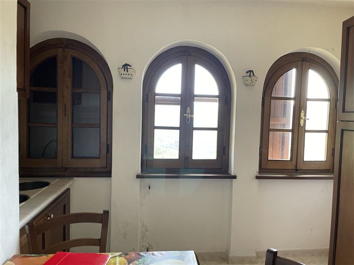 Image No.5-2 Bed Property for sale