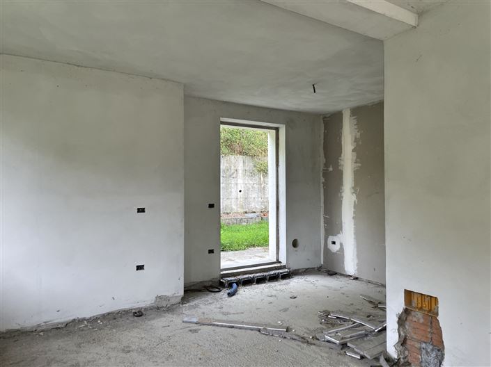 Image No.14-3 Bed Property for sale