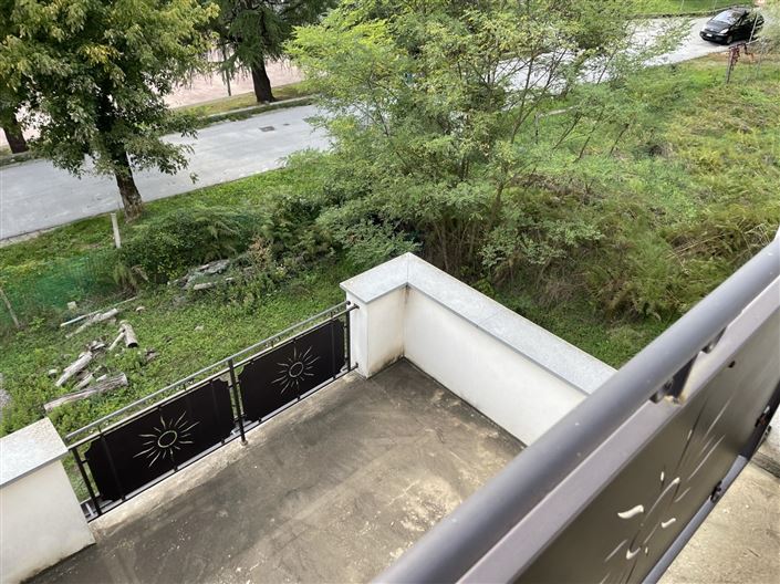 Image No.9-3 Bed Property for sale