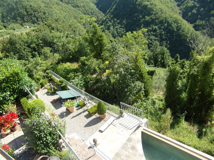 Image No.5-3 Bed Property for sale