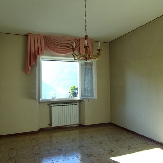 Image No.15-3 Bed Property for sale