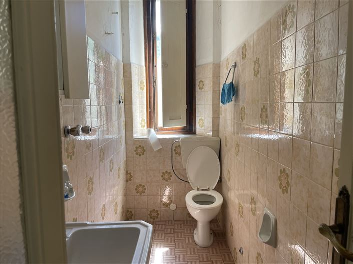 Image No.14-4 Bed Property for sale