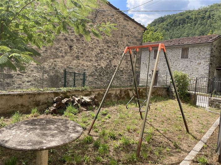 Image No.23-4 Bed Property for sale