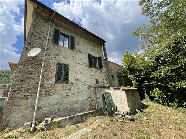 Image No.24-4 Bed Property for sale