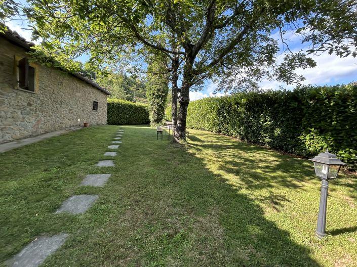 Image No.16-3 Bed Property for sale