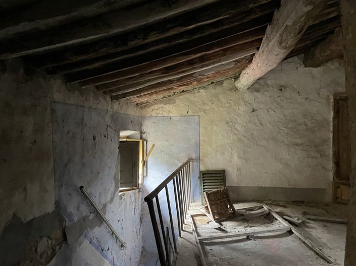 Image No.13-3 Bed Property for sale