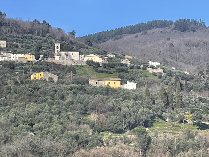 Image No.22-3 Bed Property for sale