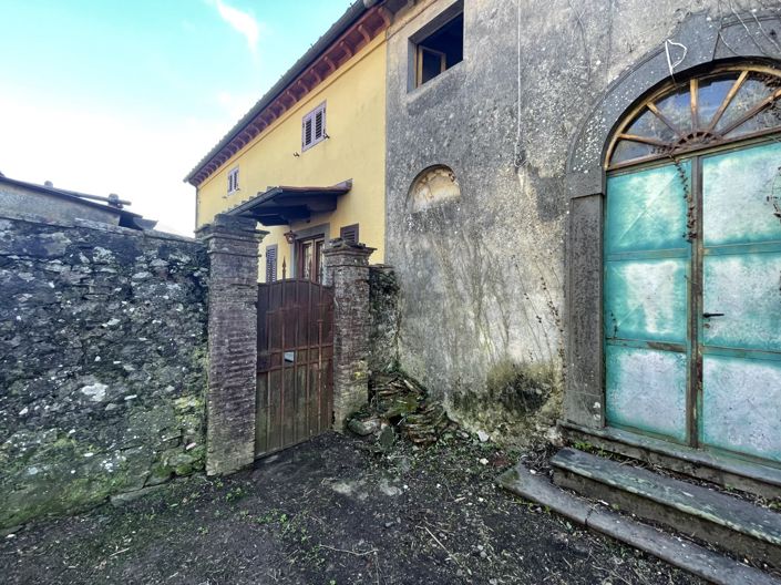 Image No.23-3 Bed Property for sale