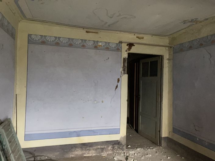 Image No.8-3 Bed Property for sale