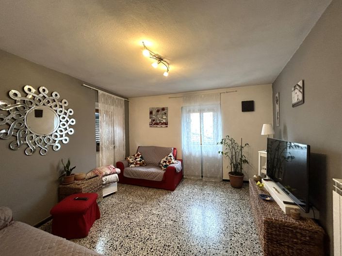 Image No.21-4 Bed Property for sale