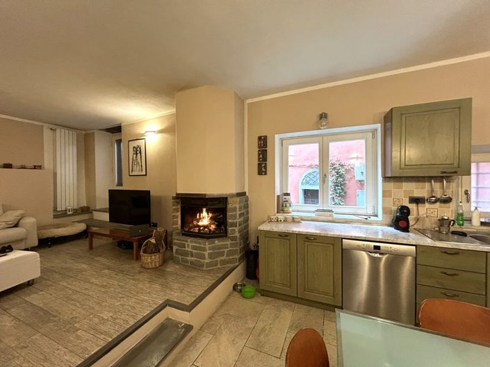 Image No.8-4 Bed Property for sale