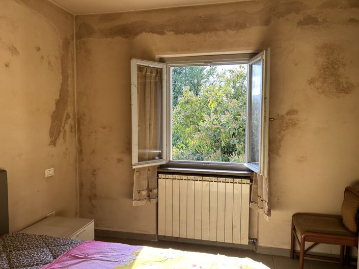 Image No.16-2 Bed Property for sale