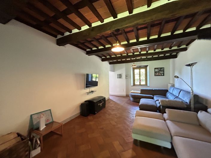 Image No.5-4 Bed Property for sale