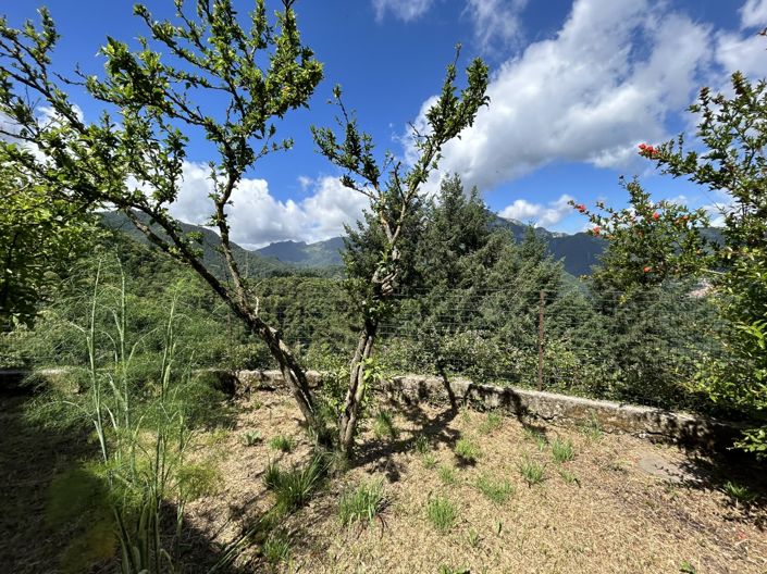 Image No.6-4 Bed Property for sale