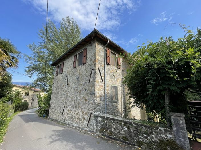 Image No.1-2 Bed Property for sale