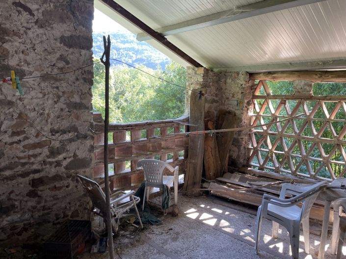 Image No.18-3 Bed Property for sale