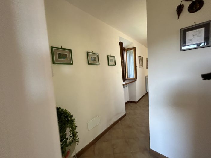 Image No.14-2 Bed Property for sale