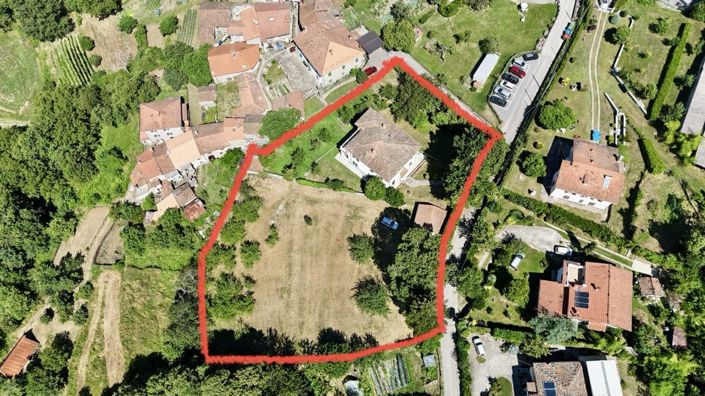 Image No.13-5 Bed Property for sale