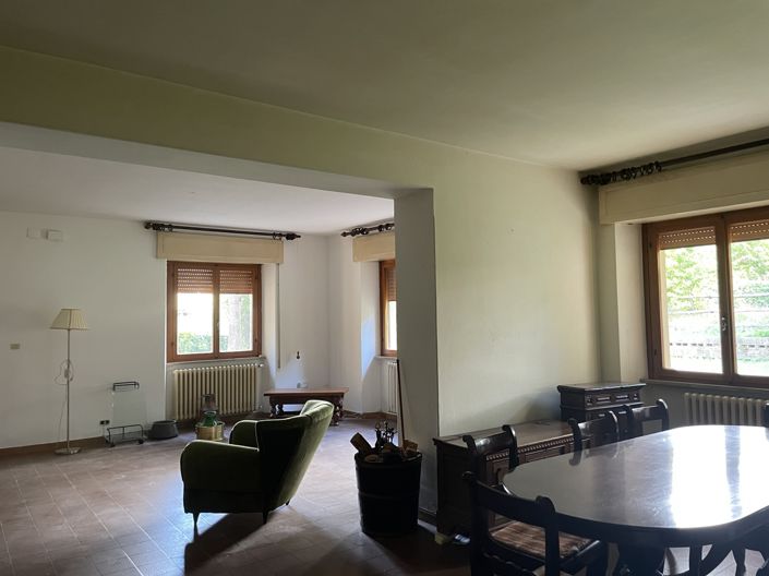 Image No.13-3 Bed House for sale