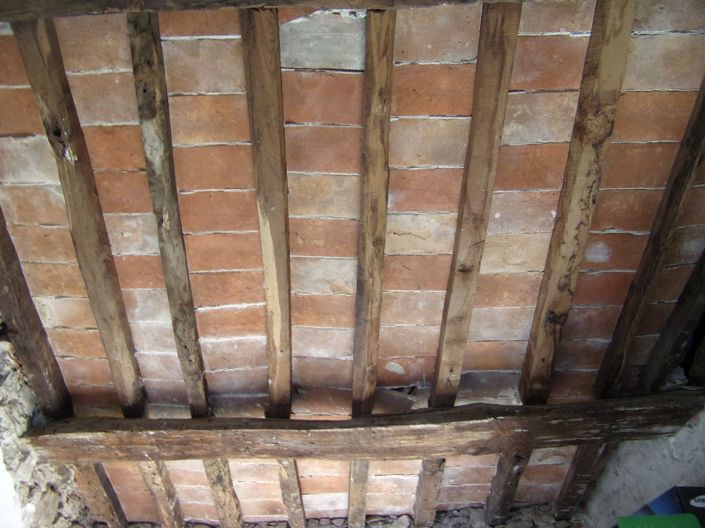 Image No.20-5 Bed Property for sale