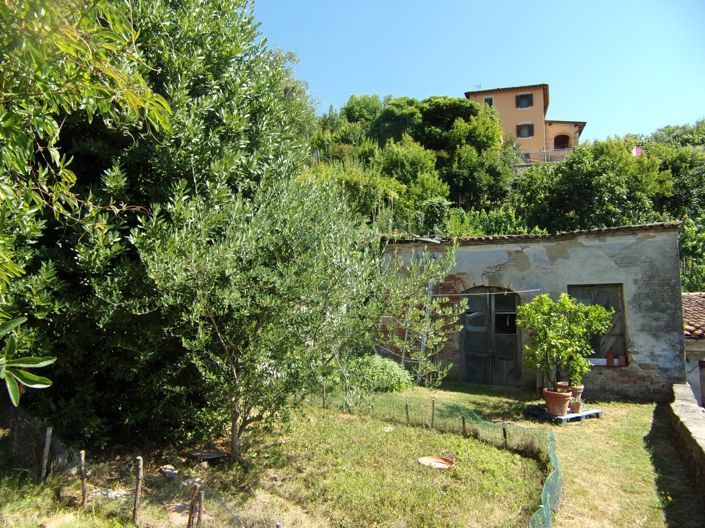 Image No.27-5 Bed Property for sale