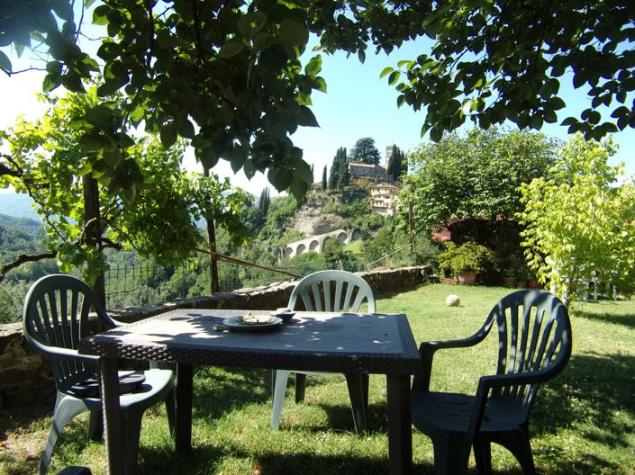 Image No.4-5 Bed Property for sale