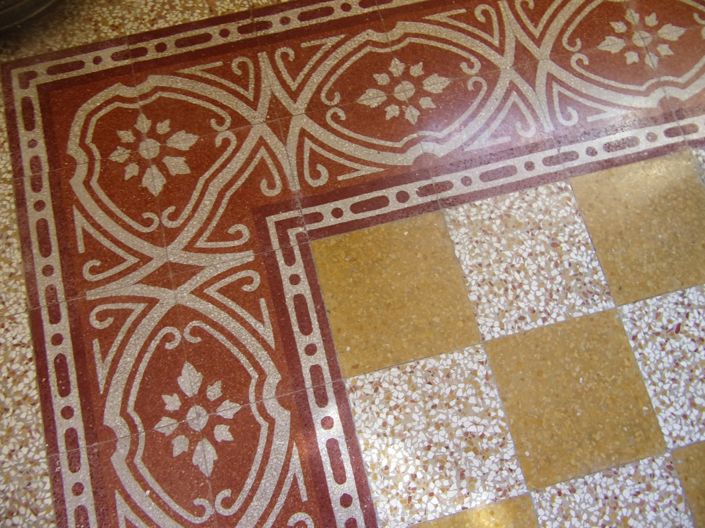 Image No.5-5 Bed Property for sale