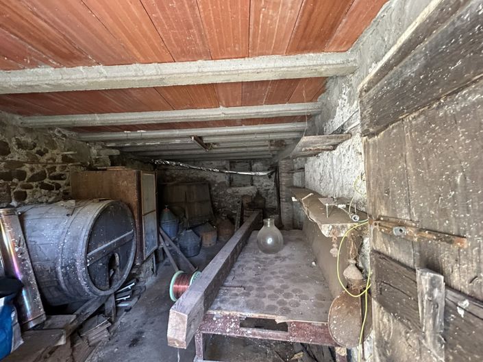 Image No.25-3 Bed Property for sale