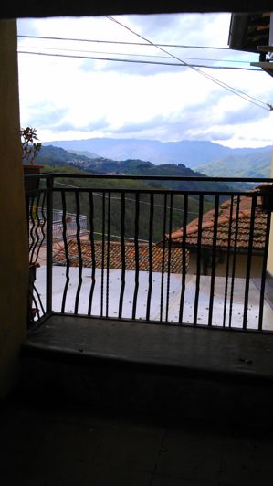 Image No.18-2 Bed House for sale