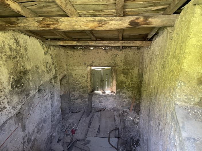 Image No.18-3 Bed Property for sale